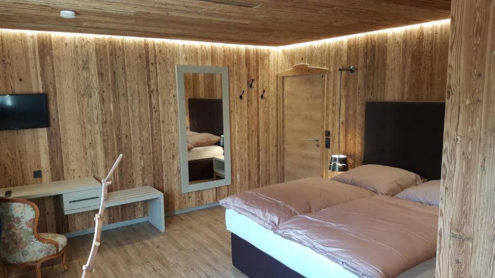 Das Kleine Landhotel 토르스텐 외부 사진